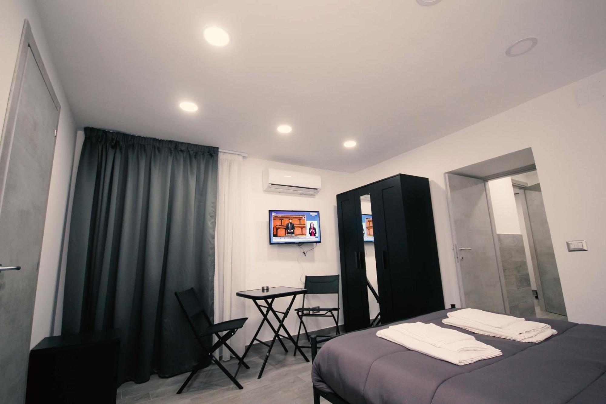 ナポリAlmat Domusアパートメント 部屋 写真