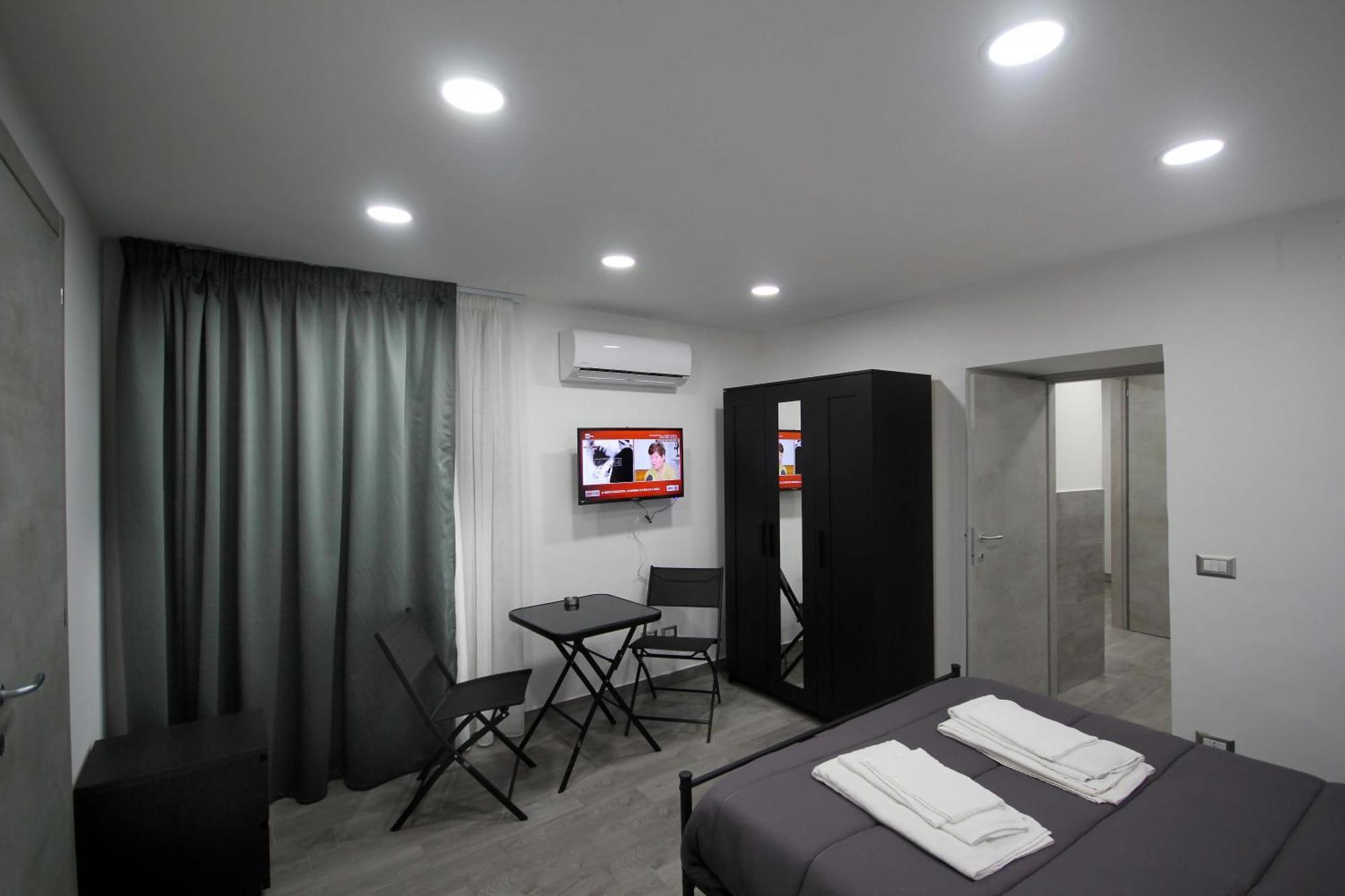 ナポリAlmat Domusアパートメント 部屋 写真